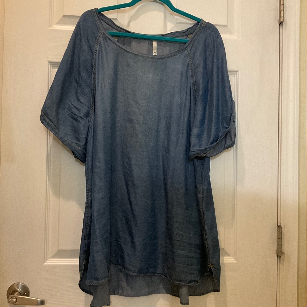 RUSH: 3X Plus Ladies Lightweight Denim-like Tunic Top